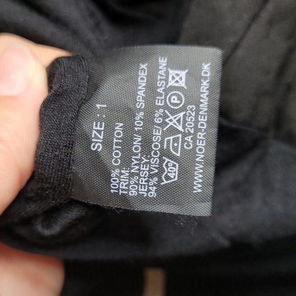 NÖR DENMARK SMALL black bubble SKIRT - Picture 5 of 5